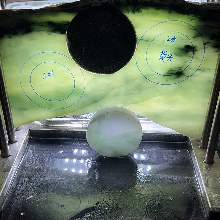 快***杰定制翡翠未镶嵌手镯