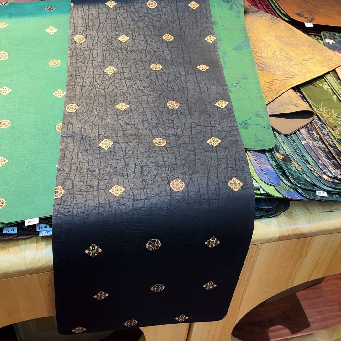 哈哈哈哈哈今天茶席好便宜