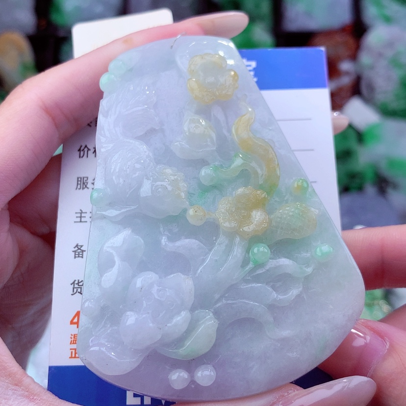 【闪购商品】翡翠颈饰未镶嵌天然