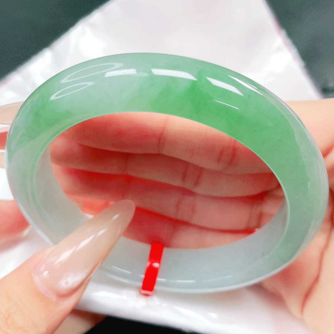 翡翠未镶嵌手镯58