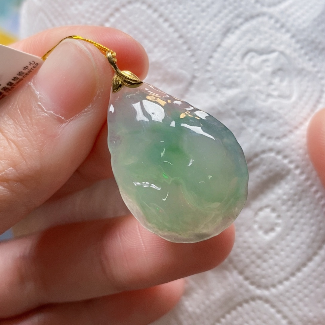【闪购商品】翡翠吊坠(不含链)未镶嵌8846