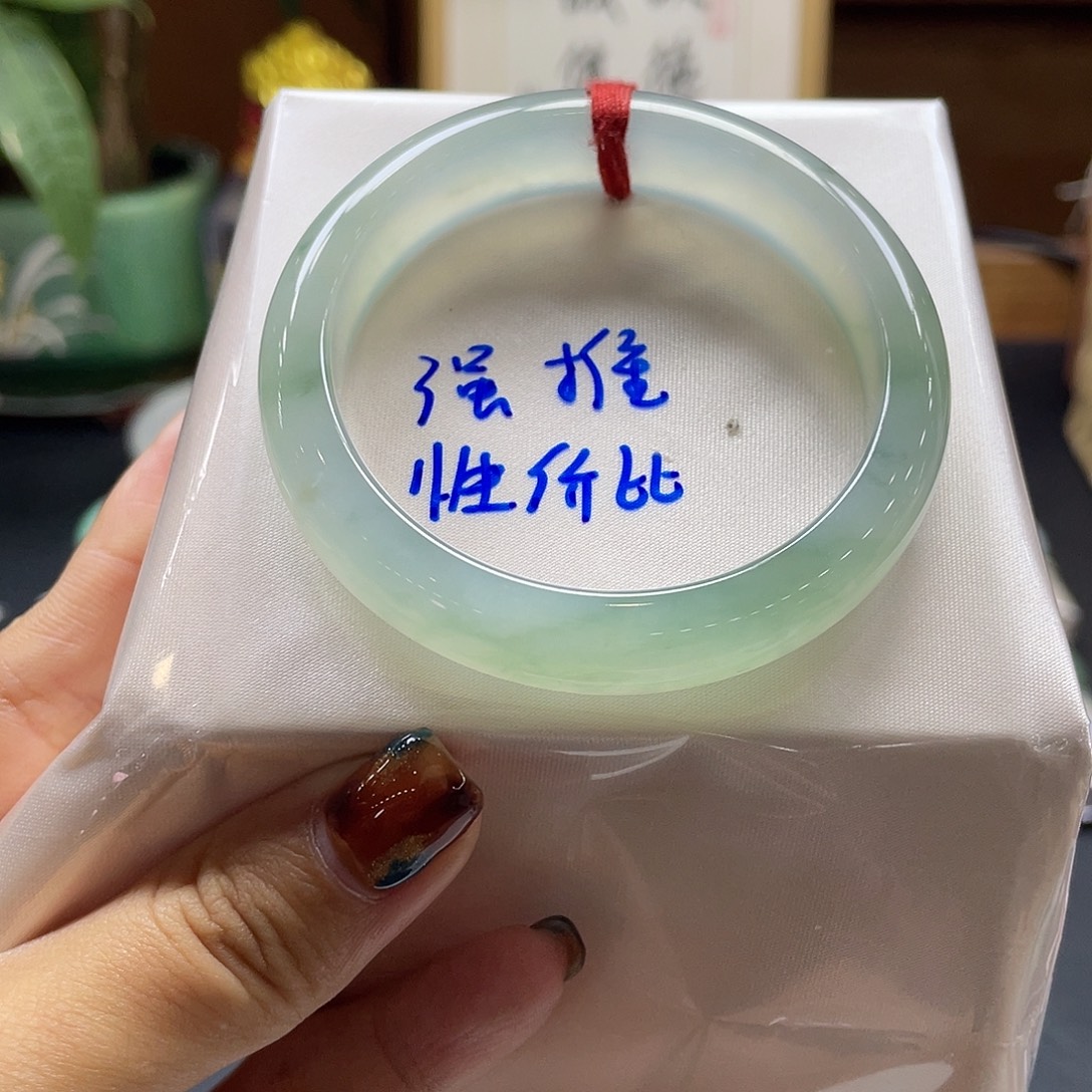 荼***开翡翠未镶嵌手镯链接99