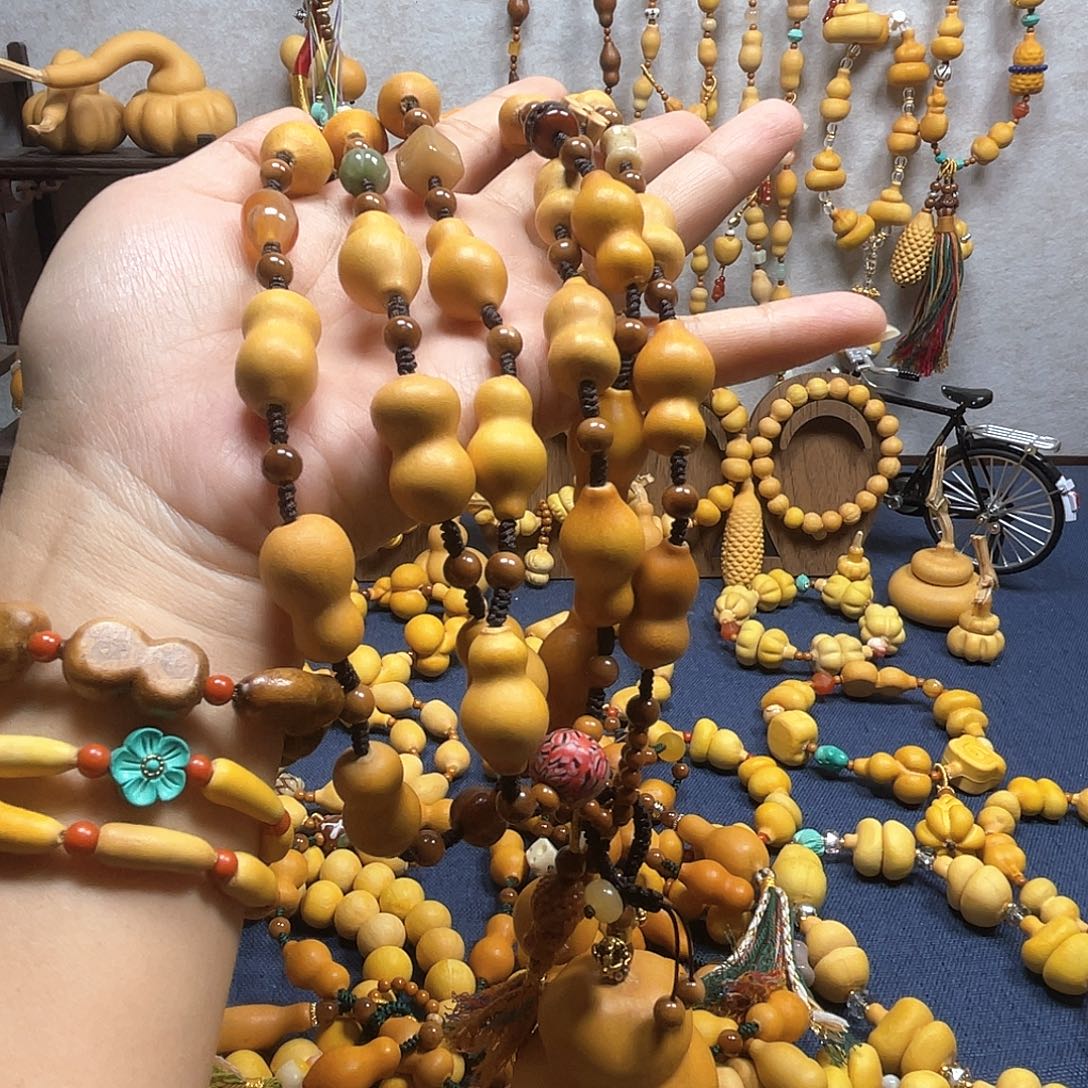 阿***祖大叶紫檀（黑酸枝木类）纯天然葫芦手工制作