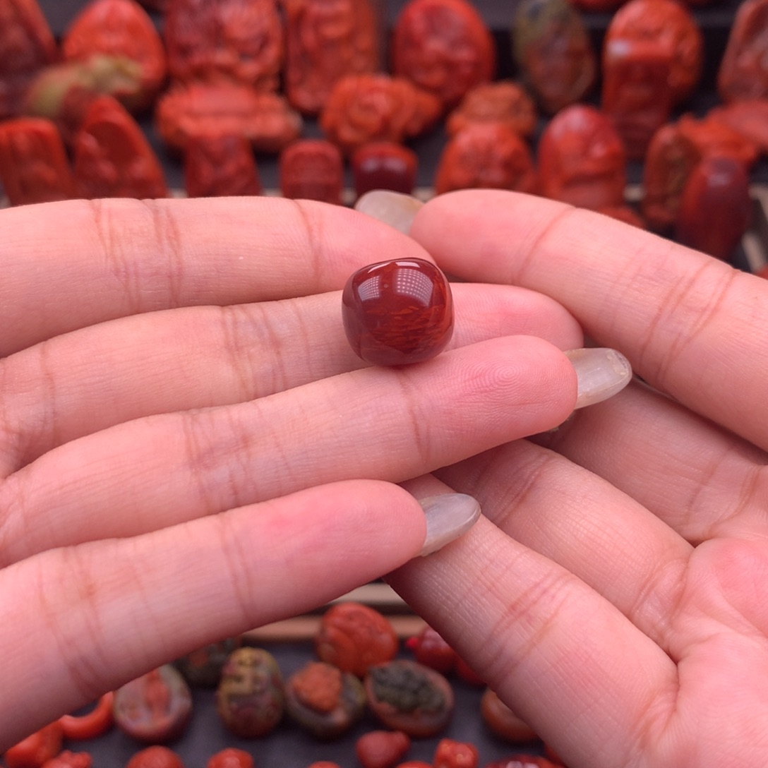 南红玛瑙南红川料原矿牛血火焰老型单珠13.2mm未镶嵌