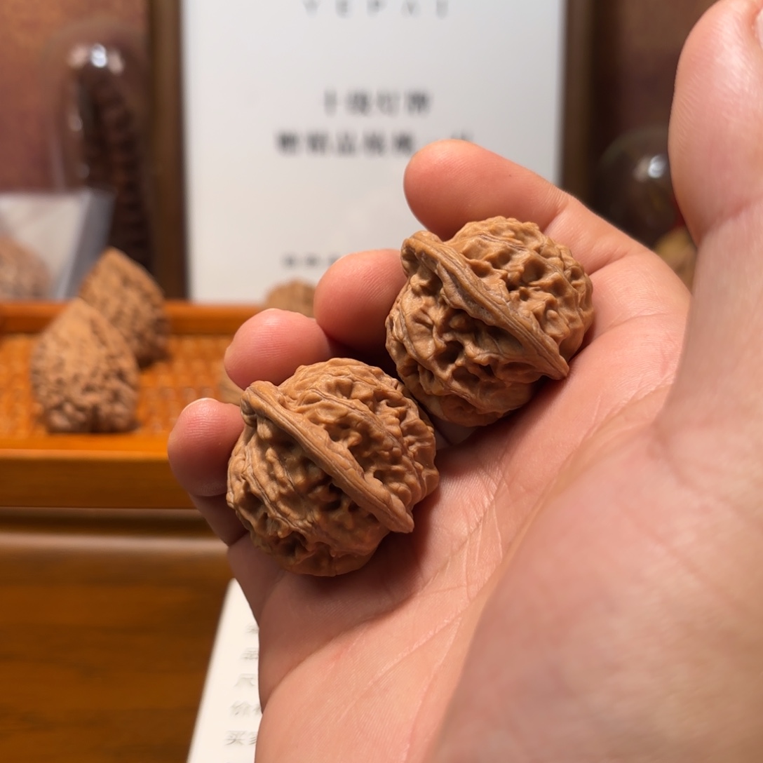 文玩核桃吊坠天地Q5874