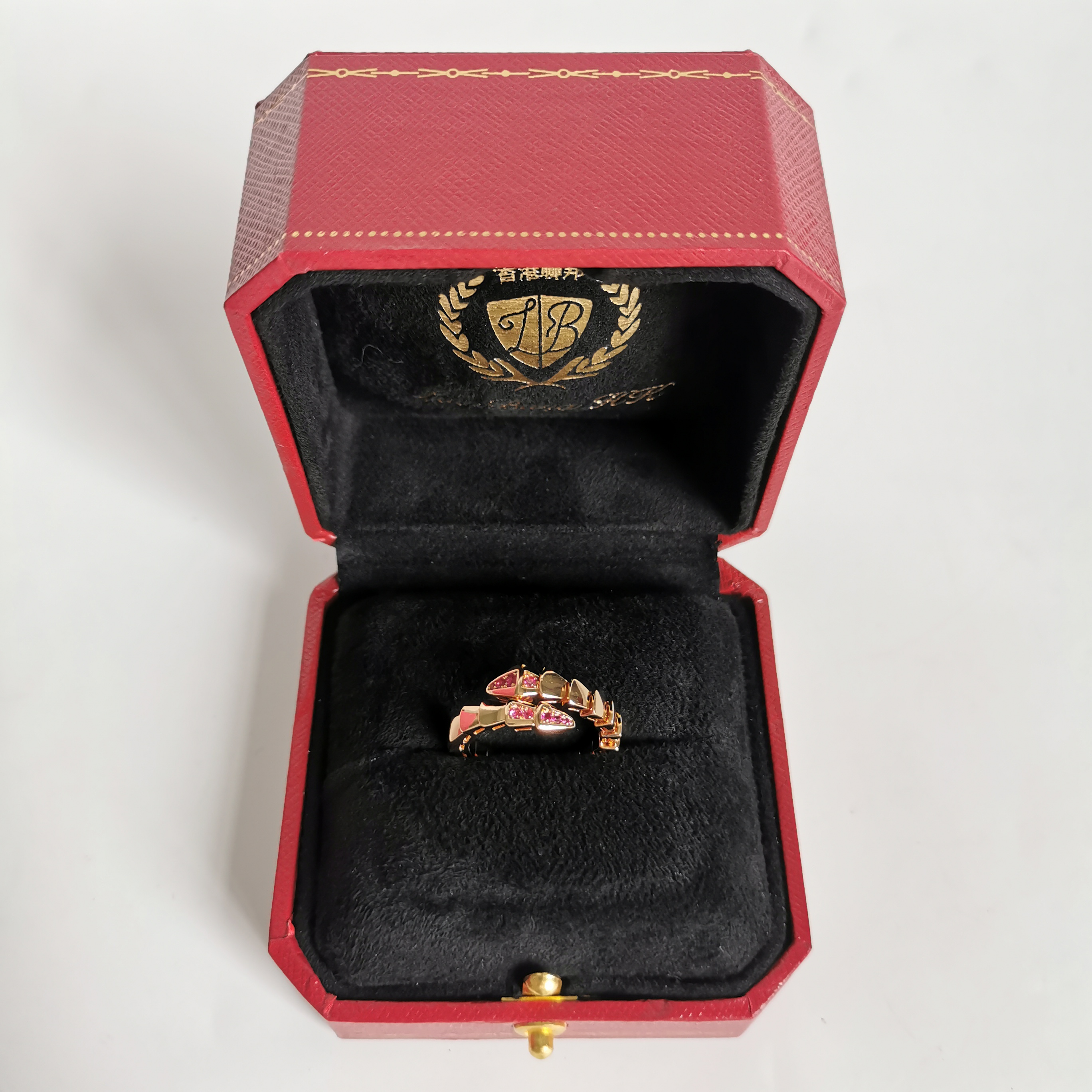 4566戒指--收藏级轻奢时尚设计戒指送礼盒