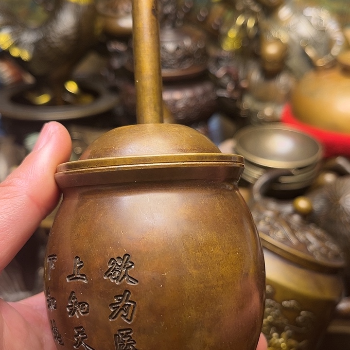 精美铜器批发档口