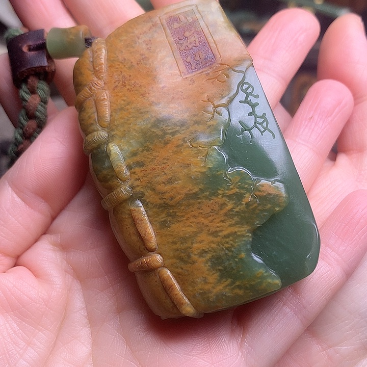 岫岩河磨玉（透闪石质玉）手把未镶嵌失***雄