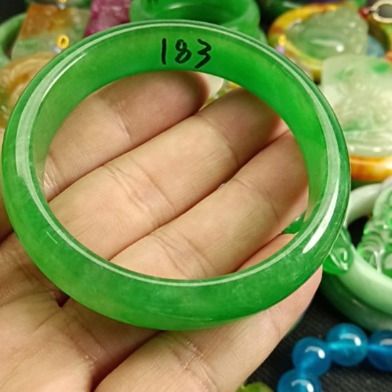 l***3翡翠未镶嵌挂件翡翠