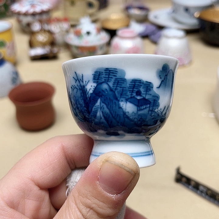紫砂茶杯盘子都给你
