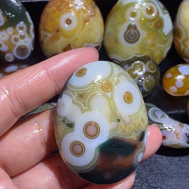 玛瑙/玉髓未镶嵌珠宝奇石162