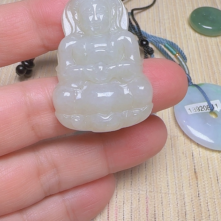 翡翠颈饰未镶嵌111111111