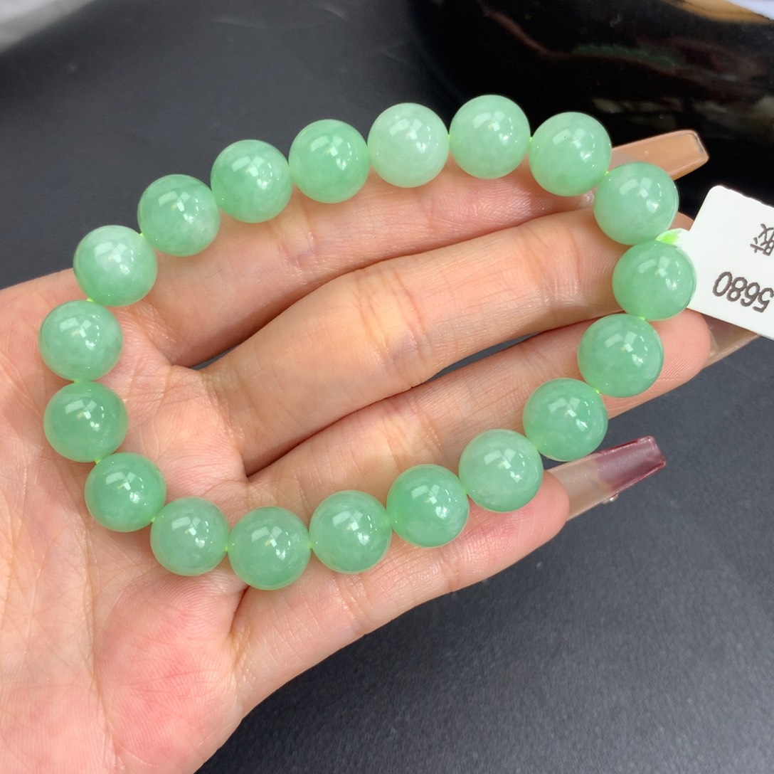 翡翠手链未镶嵌卡9.9冰胶甜绿手串