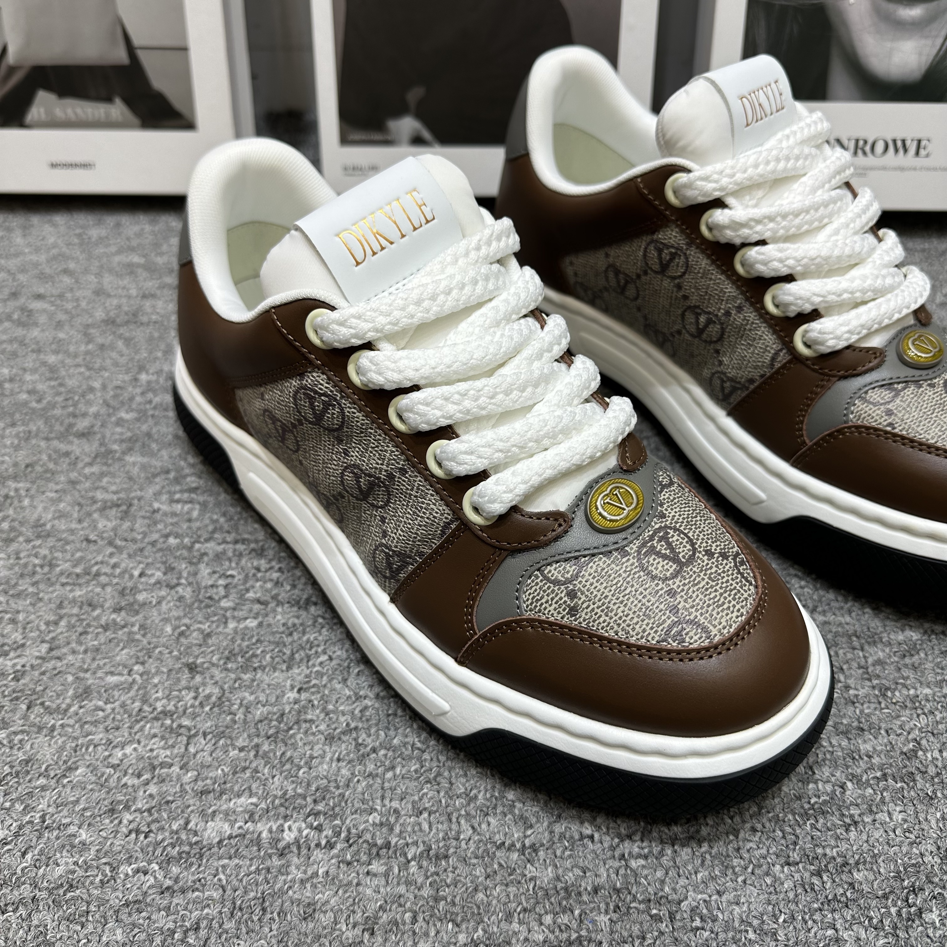 【迪凯乐鞋子】新款真皮男鞋安脚舒服软底软面时尚百搭休闲潮鞋0065