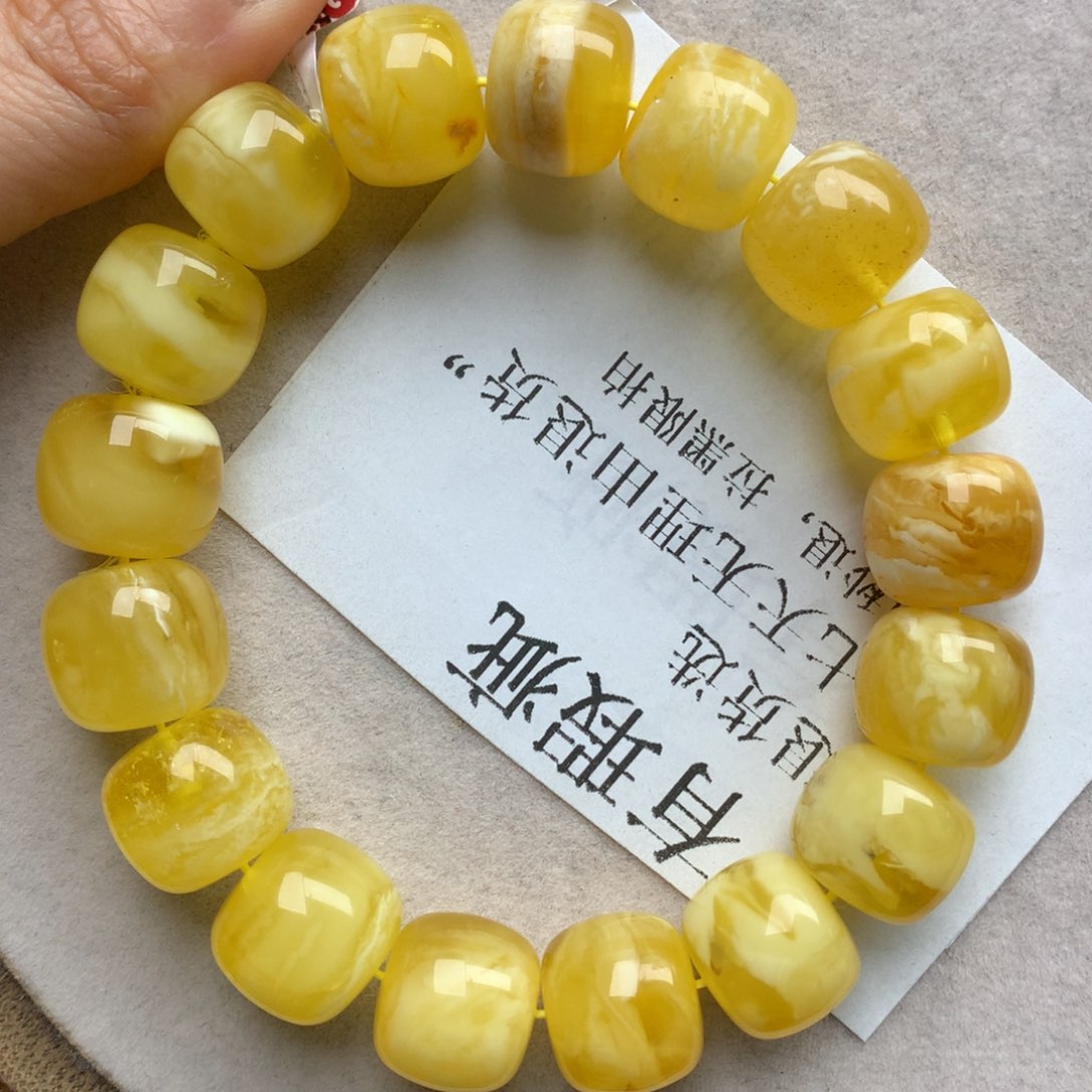 蜜蜡珠宝奇石未镶嵌