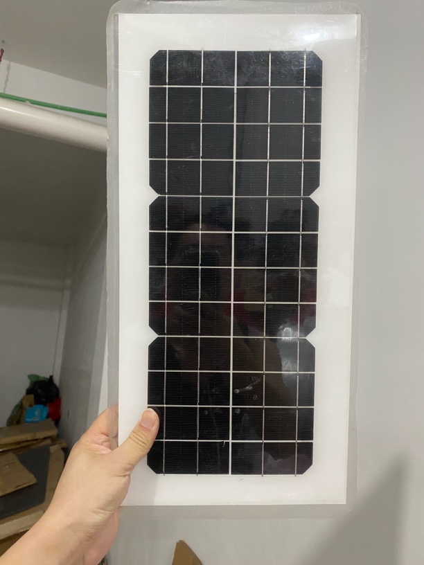 12V18W单晶硅库存一个