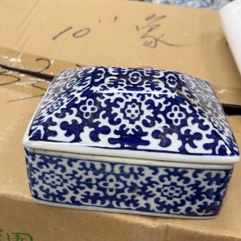 瓷片瑕疵陶瓷。。。。。。。。。。。。。