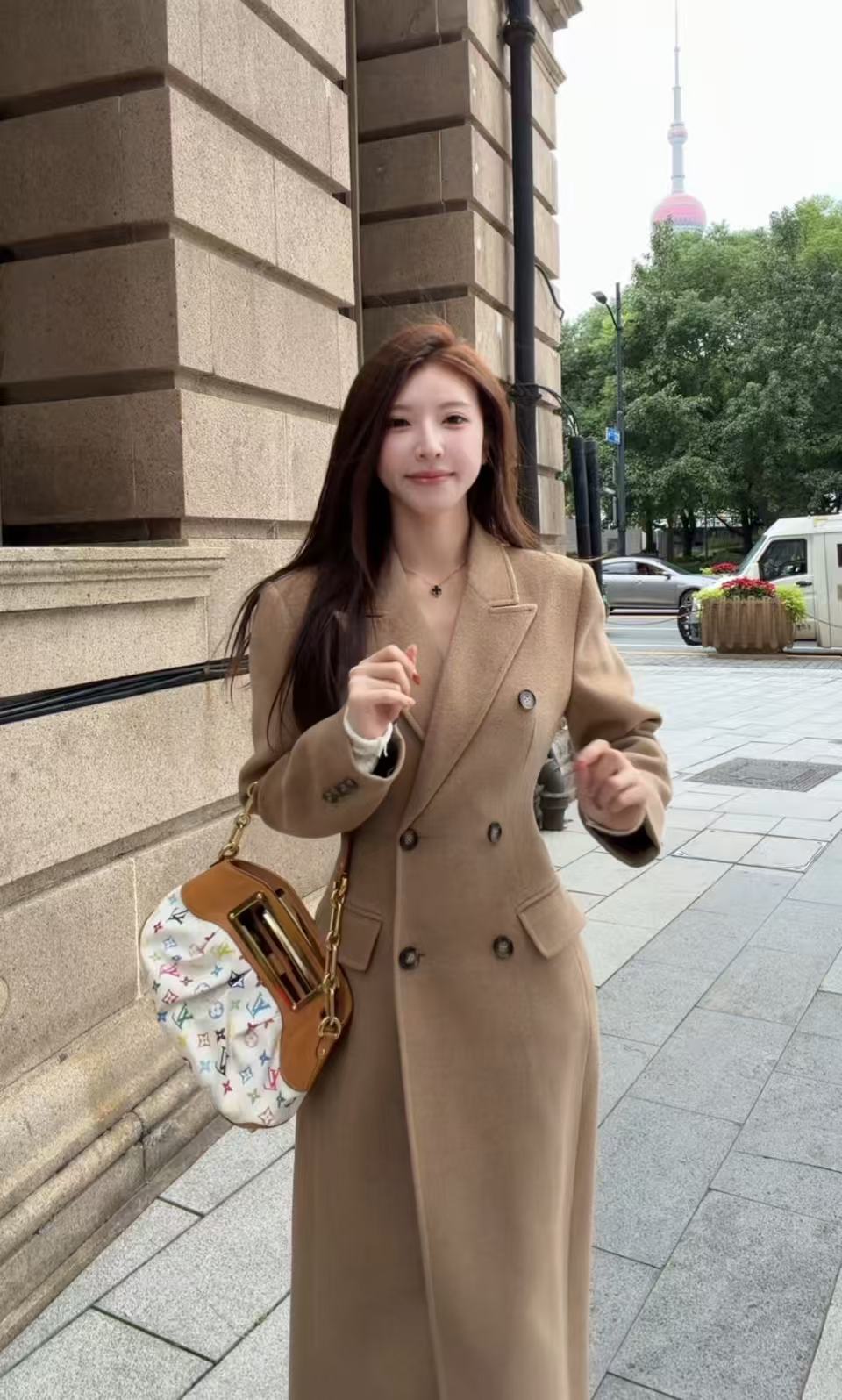 【梦婷Moting】秋冬新品收腰显瘦呢子长款设计师百搭秋冬修身大衣