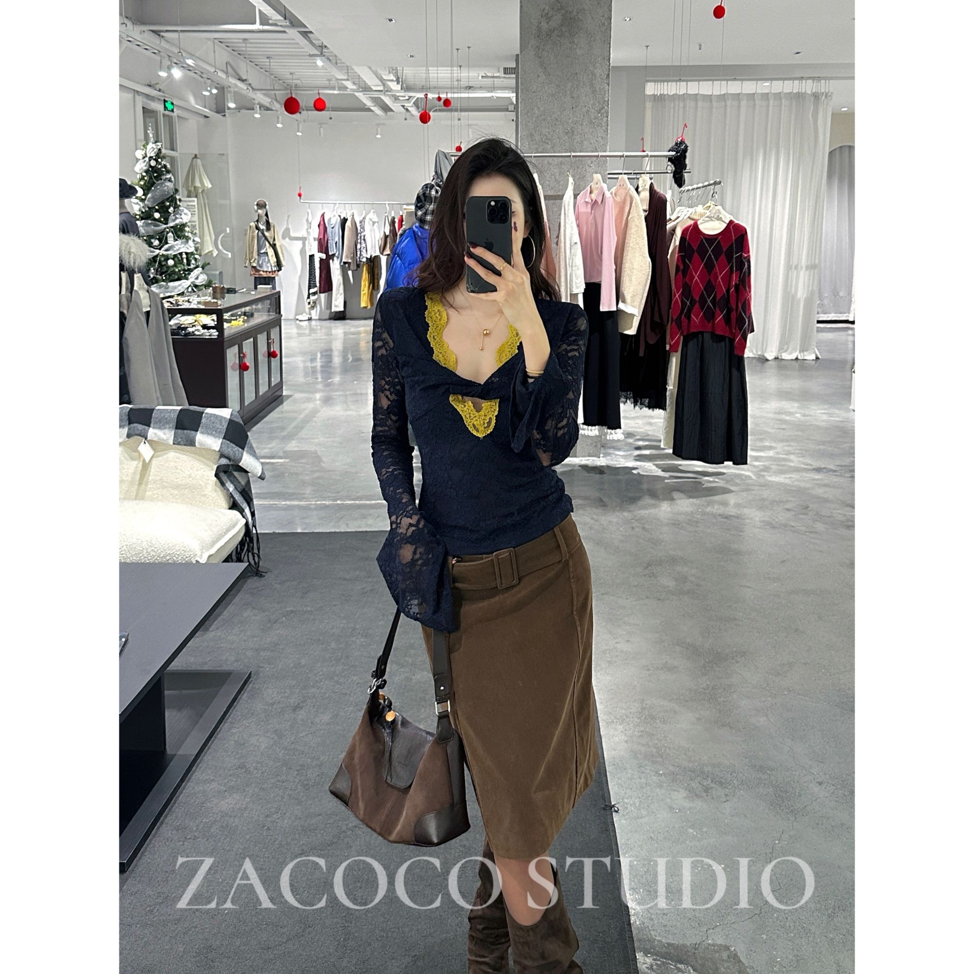 【ZACOCO】秋季新款时尚洋气百搭拍照必备流行蕾丝加绒打底3666秋冬