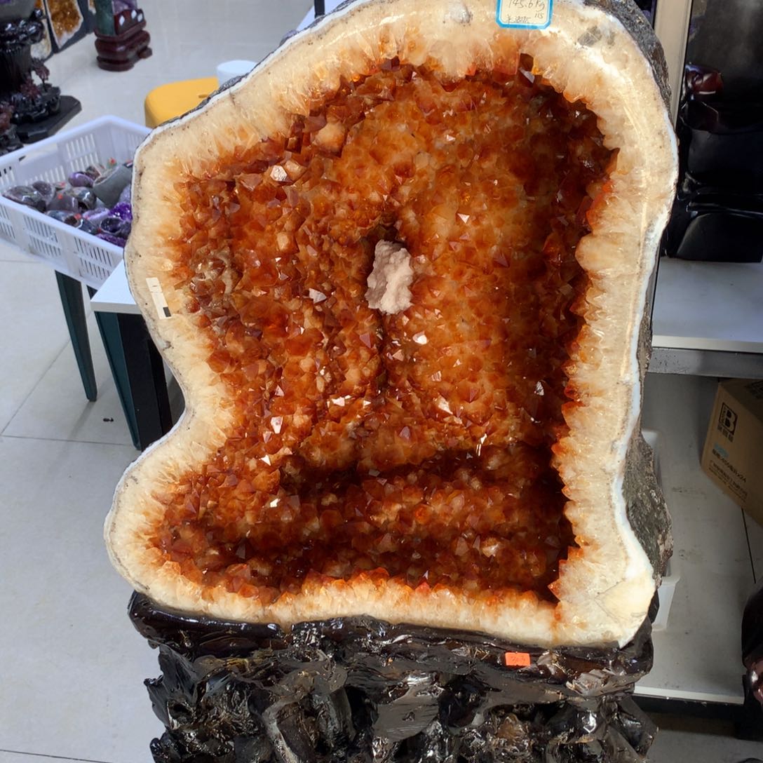 水晶摆件婷未镶嵌