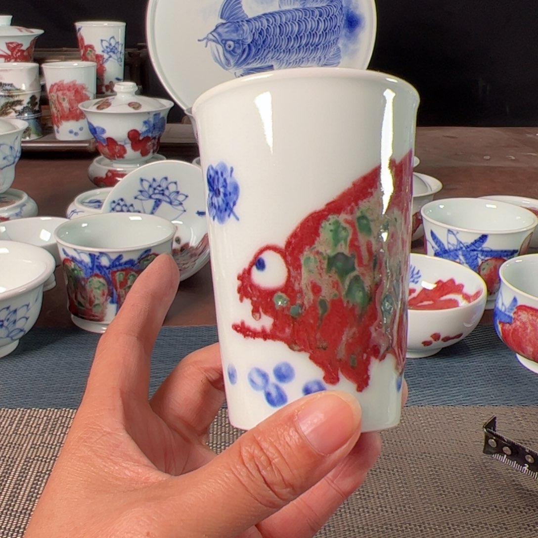 杯原矿青花釉里红瓷器