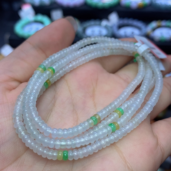 翡翠手链未镶嵌翡翠
