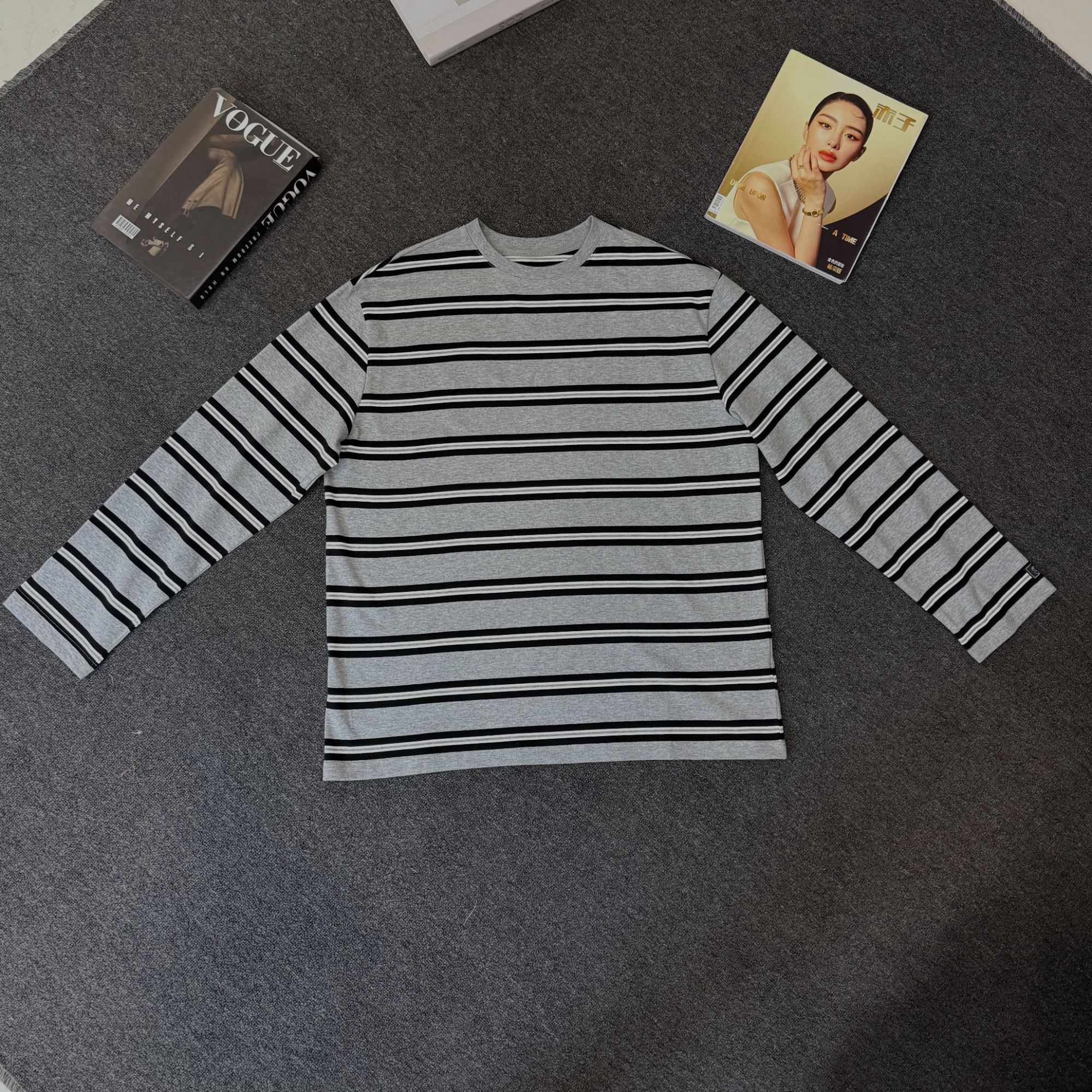 【塔鹿蕾】设计师秋冬新款日常百搭显瘦宽松条纹圆领长袖T恤 8018