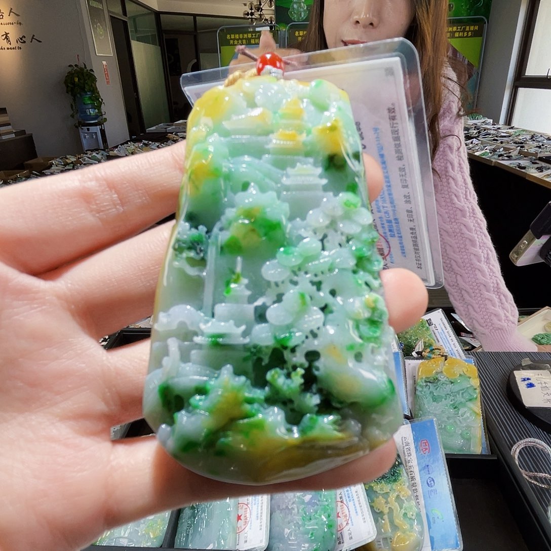 颈饰未镶嵌翡翠翡翠
