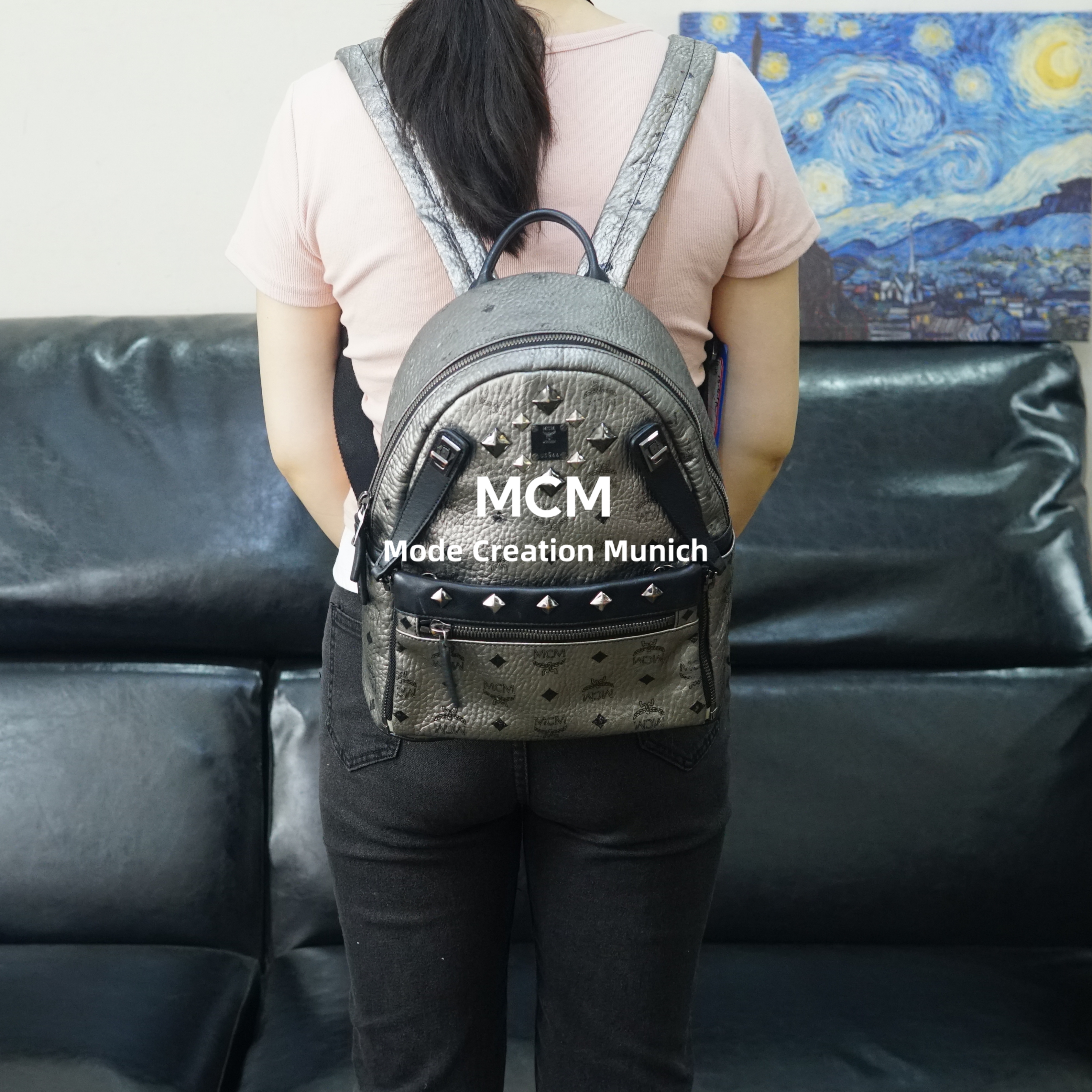 95新 MCM 银色双肩包/FYSD05519032/9032