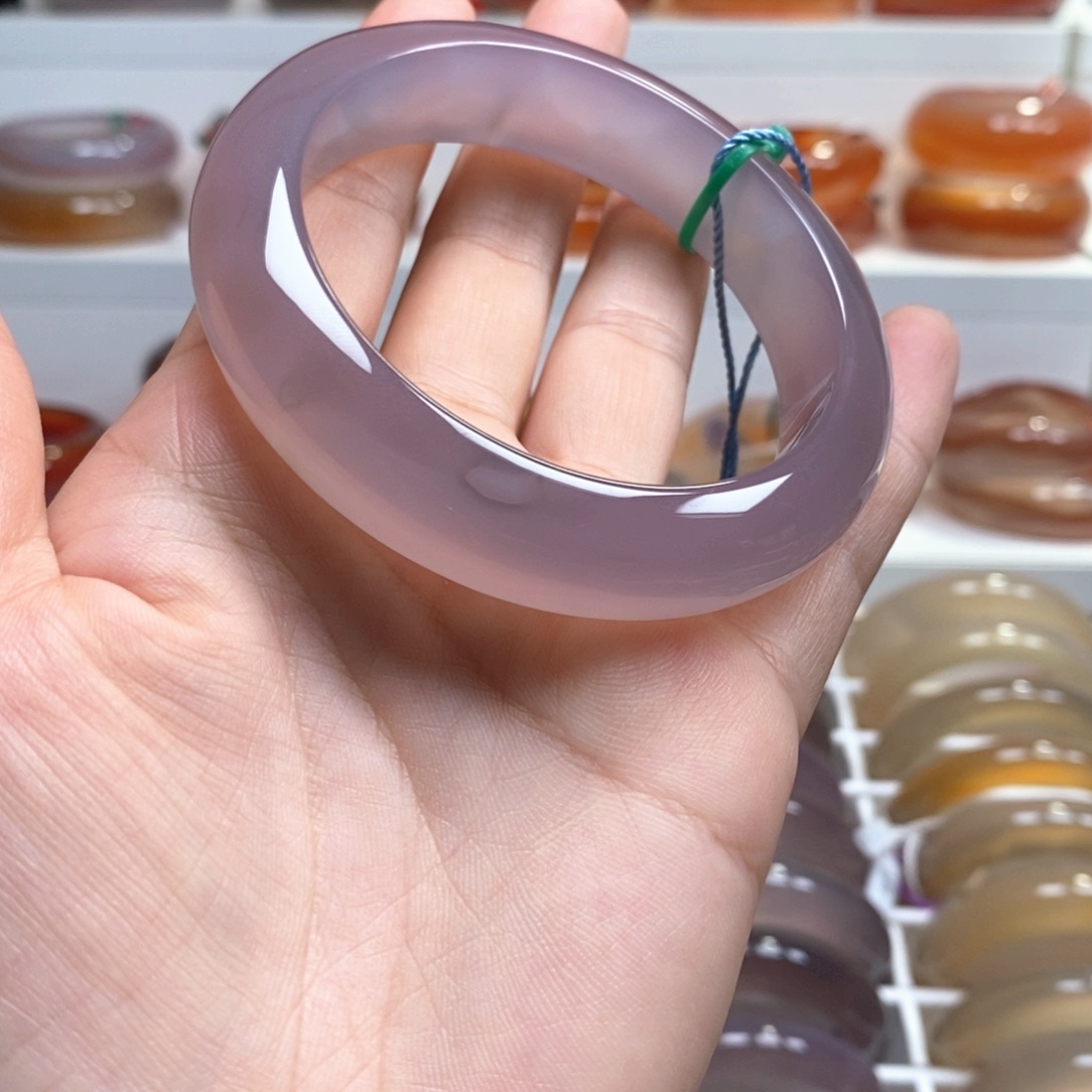 玛瑙/玉髓手镯未镶嵌苏*天然纹雾结构