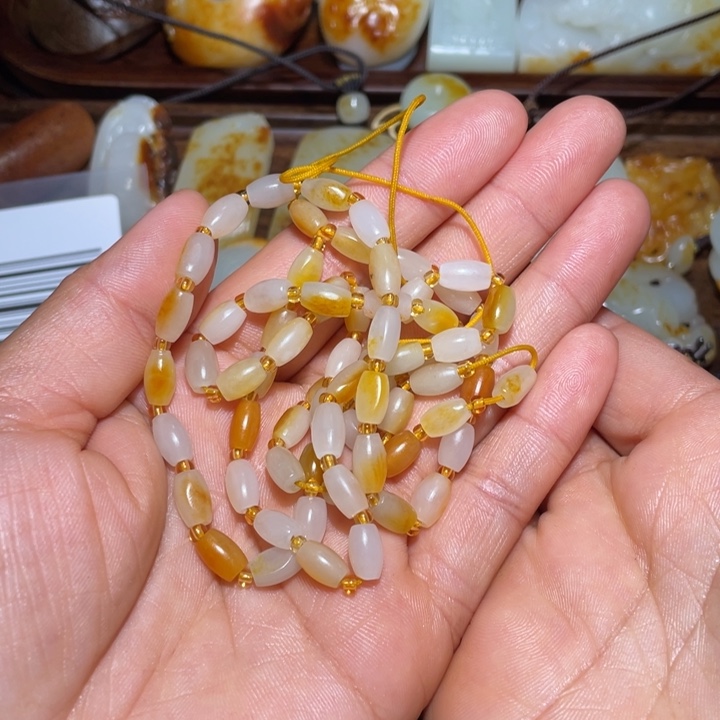 和田玉未镶嵌颈饰安**妈