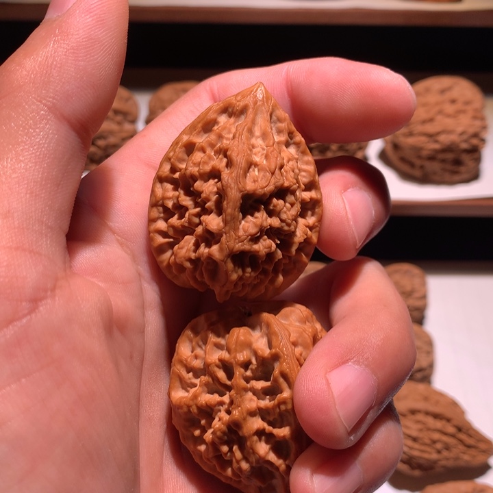 王***儿吊坠文玩核桃野鸡