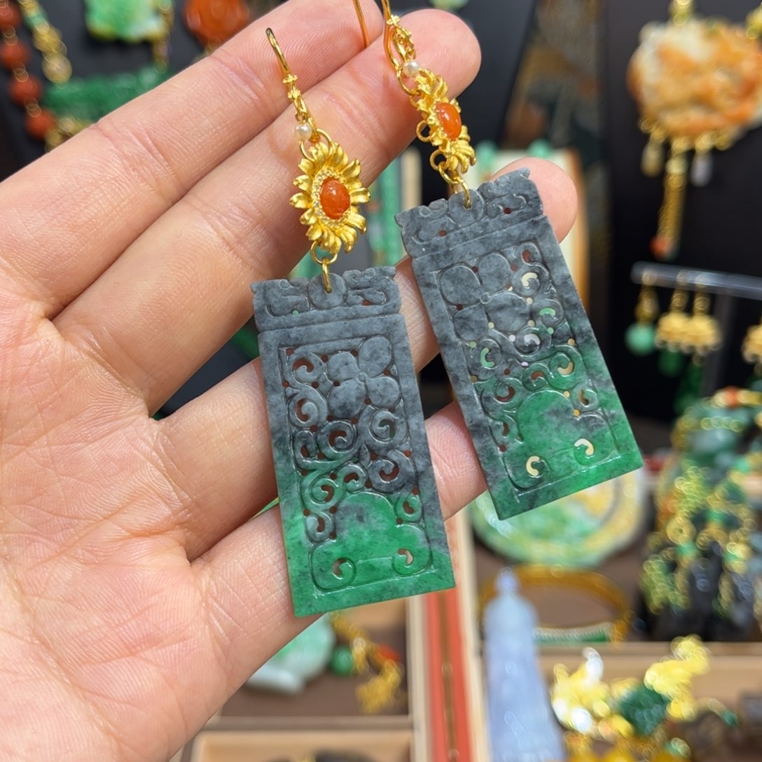 翡翠未镶嵌耳饰翡翠