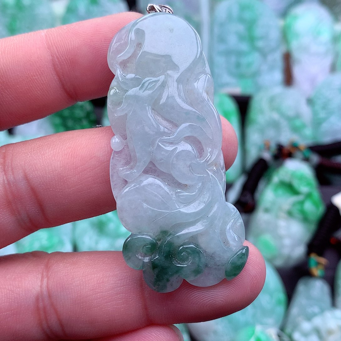 翡翠吊坠(不含链)未镶嵌