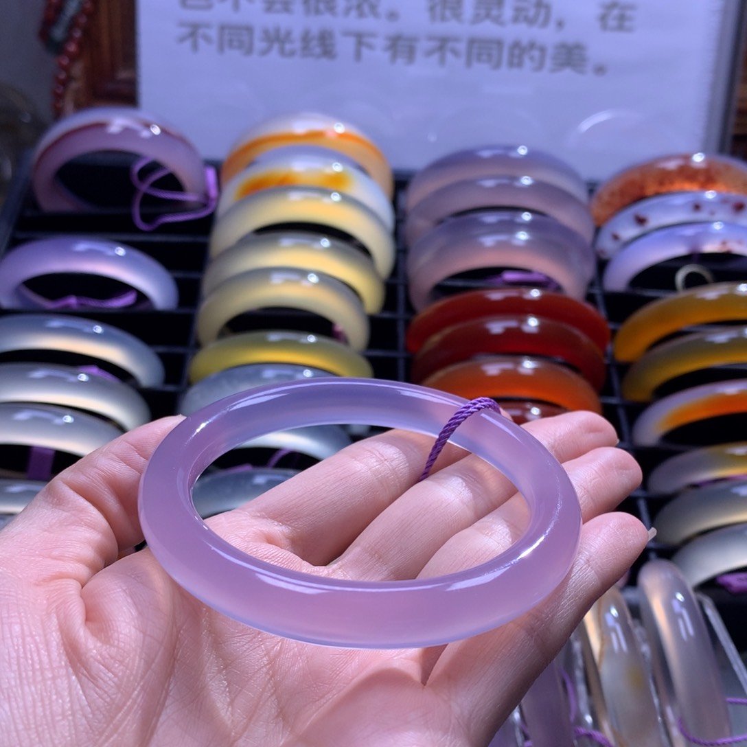 【闪购商品】玛瑙/玉髓手镯未镶嵌一**