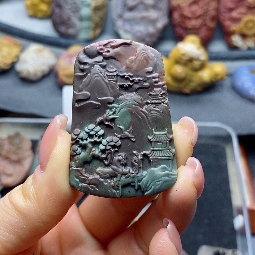 【闪购商品】定制石英质玉吊坠未镶嵌