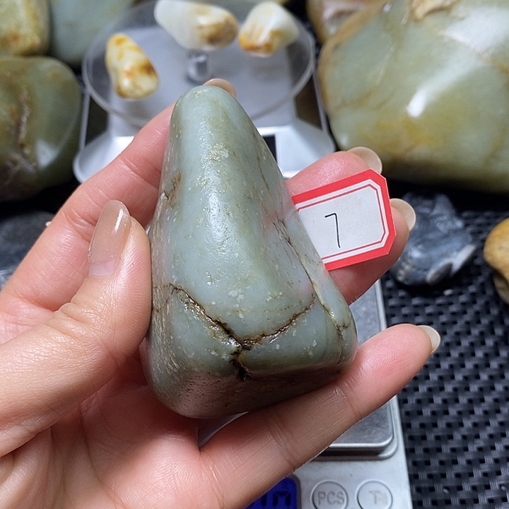 和田玉未镶嵌珠宝奇石7