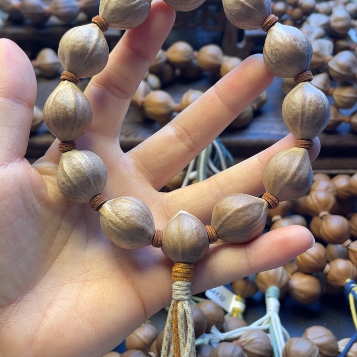 炊***安手串/手链橄榄核广东铁18*24