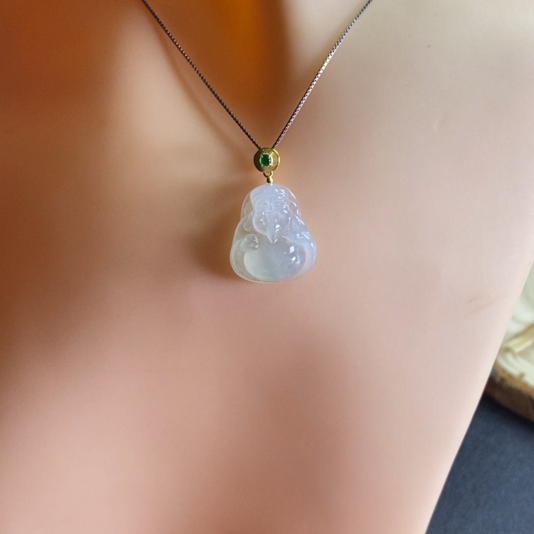 翡翠颈饰18K金镶嵌财神