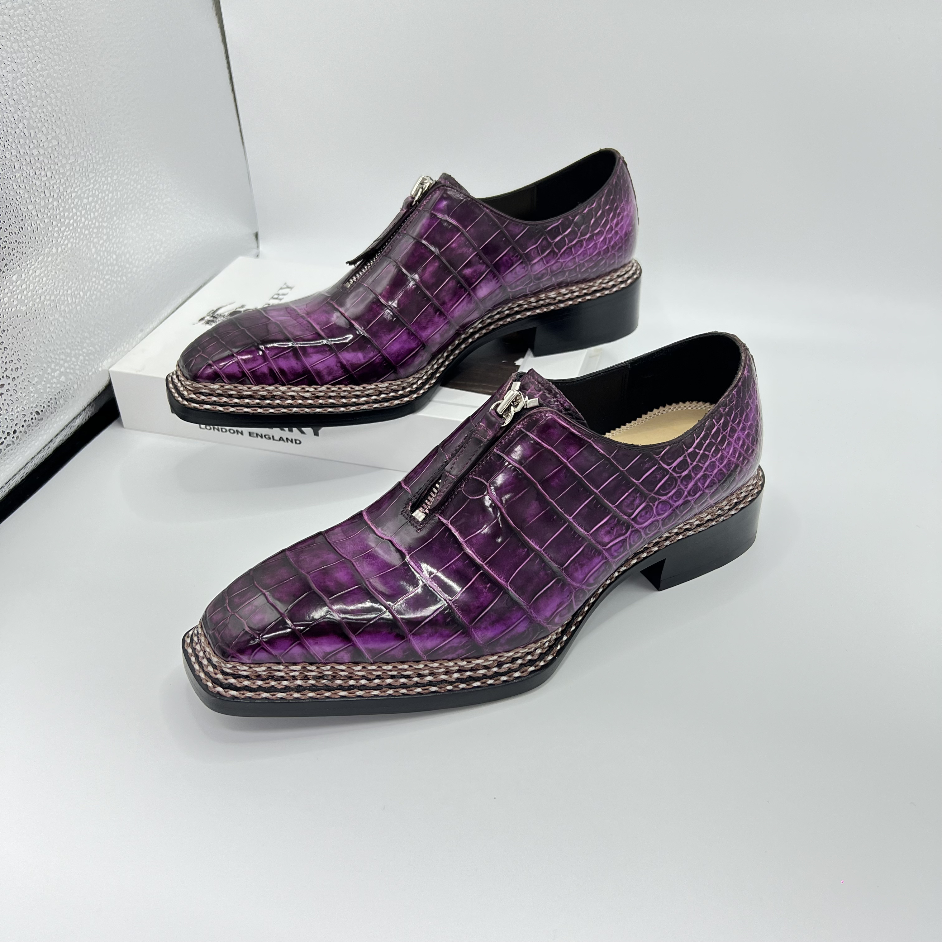 九五挪威缝满工三层真皮底固特异琴底设计精英商务正装男士皮鞋