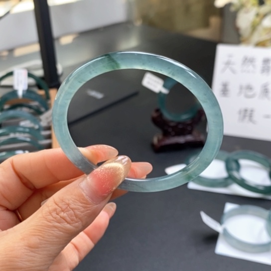 翡翠手镯未镶嵌54尺寸