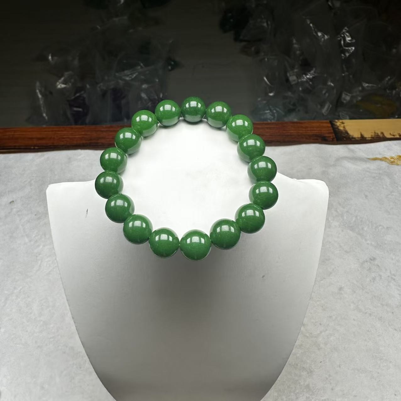 辣菠菜绿卡12m手串时尚-A2003