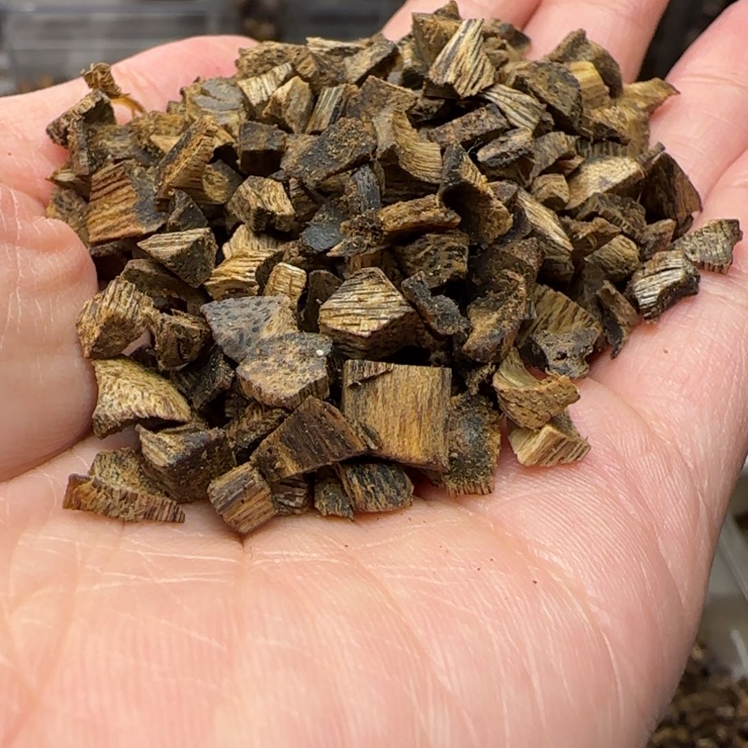 沉香沉香枕L**花碎料100克绿奇楠