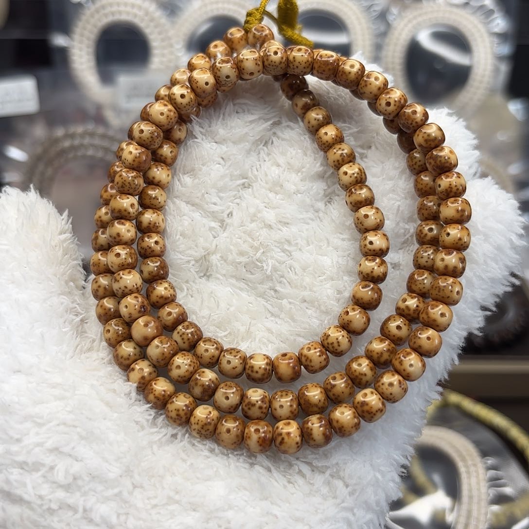 星月菩提吊坠电*7*6正月留白蕉糖虎皮陈