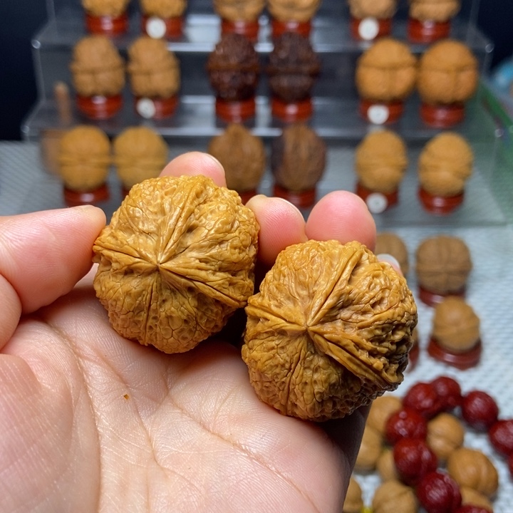 文玩核桃把件高山流水三棱17