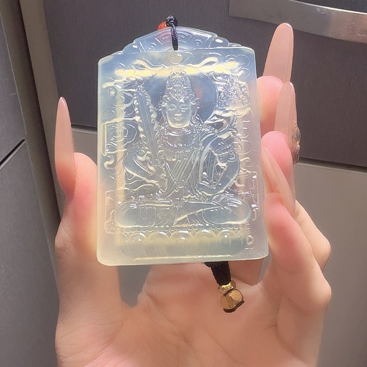 蒋***嘻未镶嵌岫玉虚空藏