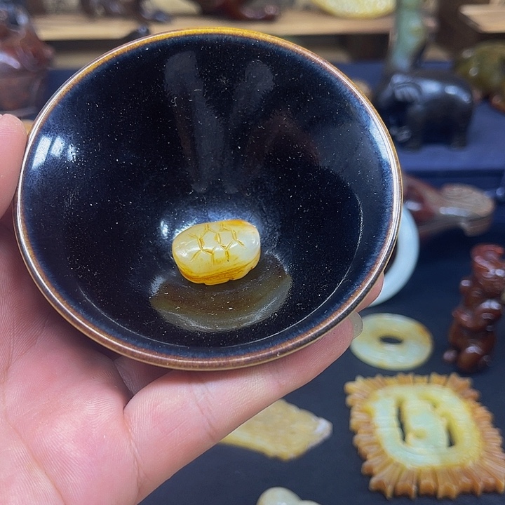 瓷片钰瓷雅苑的小物件