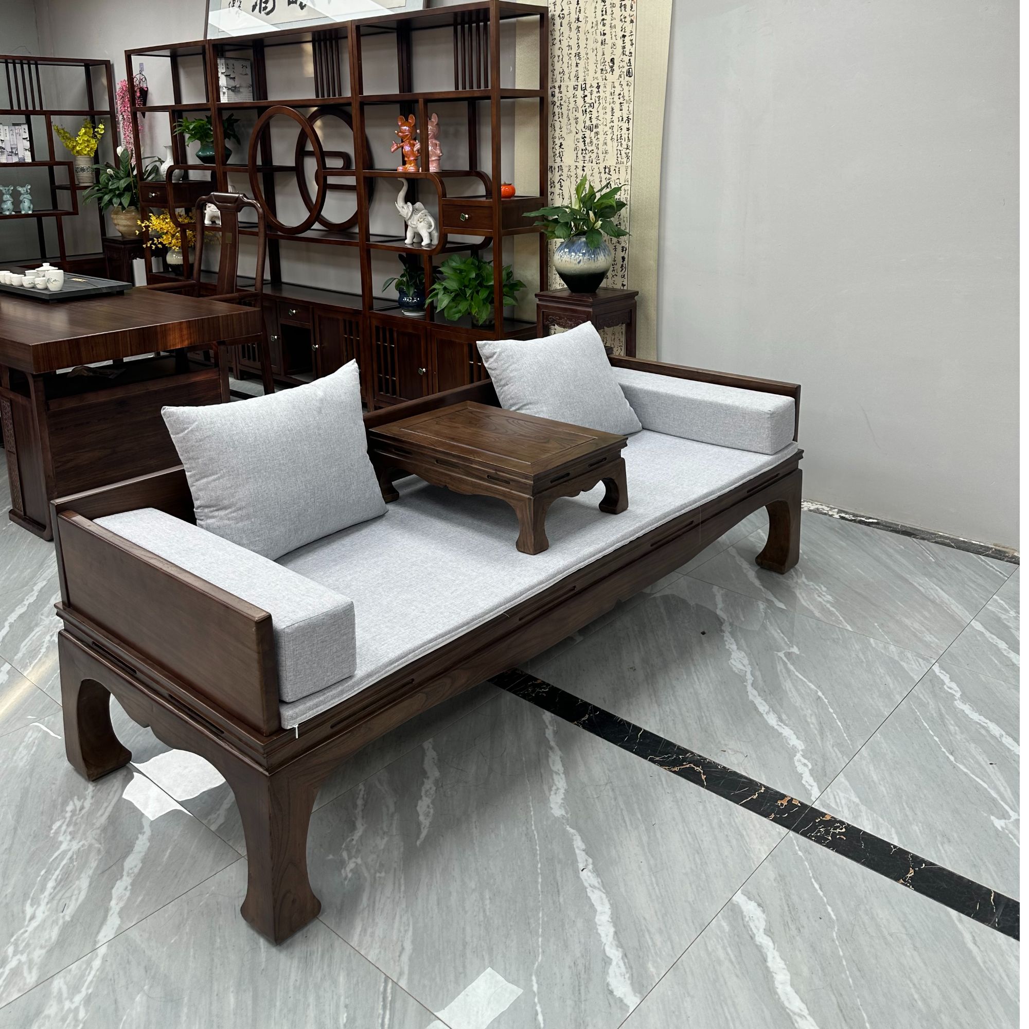 新中式老虎脚罗汉床榫卯结构实木乌金木