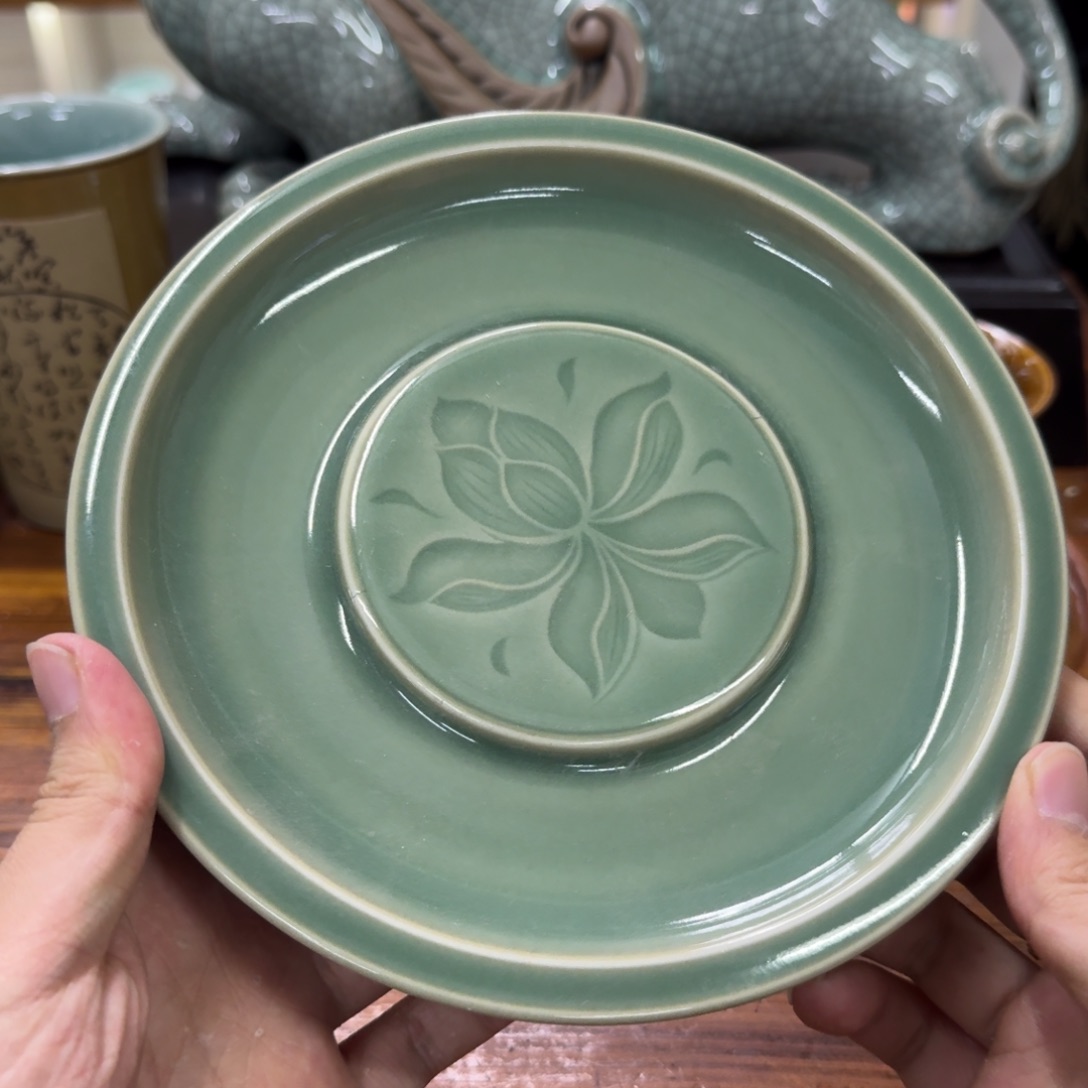 龙泉青瓷茶具微瑕7893