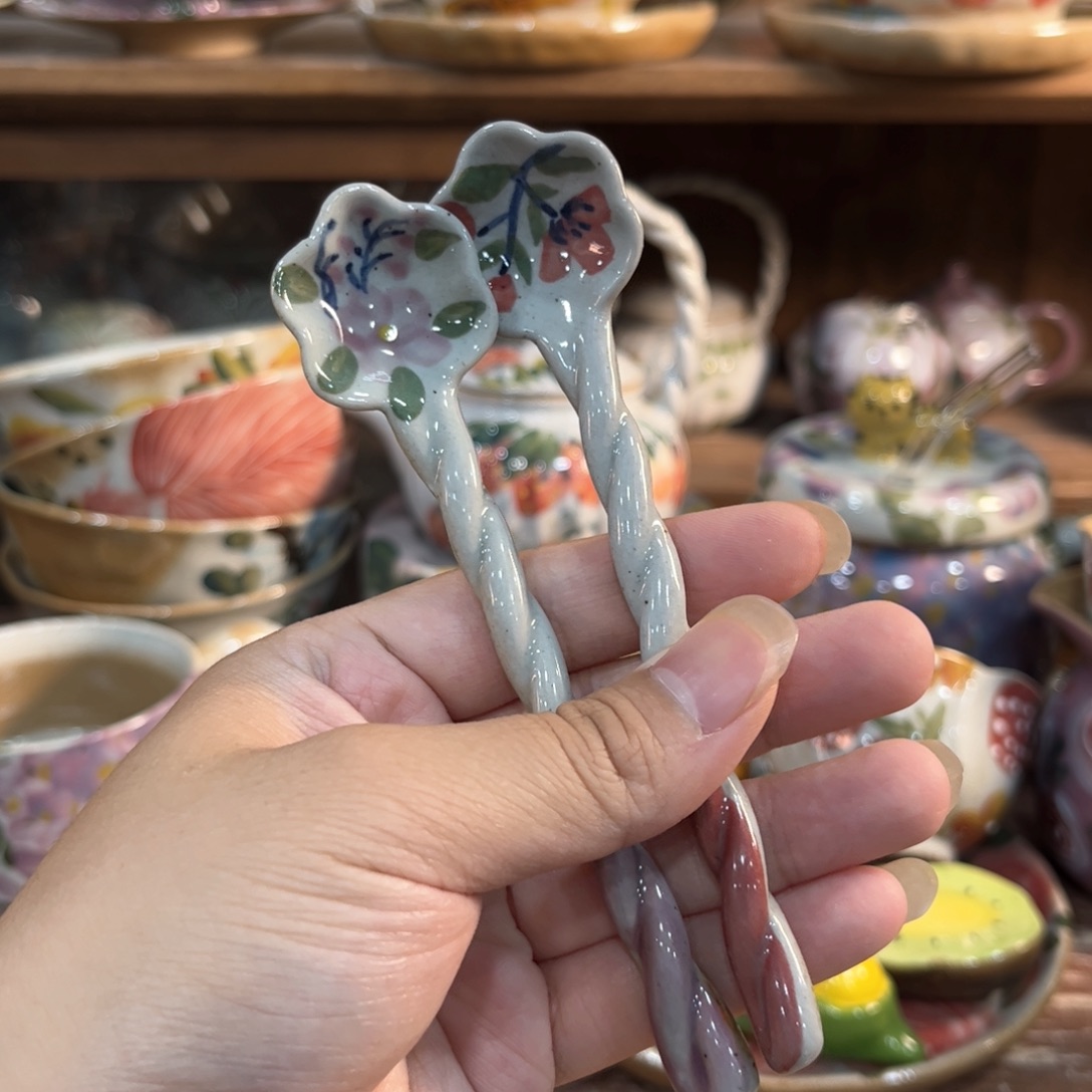 红红火火恍恍惚惚哈哈哈我们